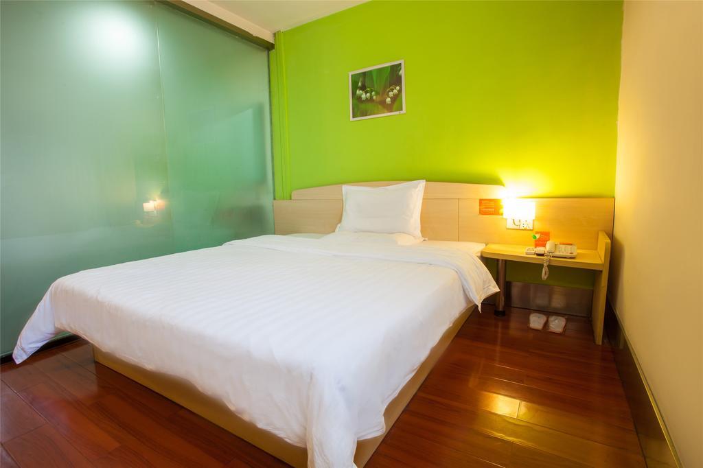 7Days Inn Guangzhou Nonglinxia Road Ouzhuang Subway Station Εξωτερικό φωτογραφία
