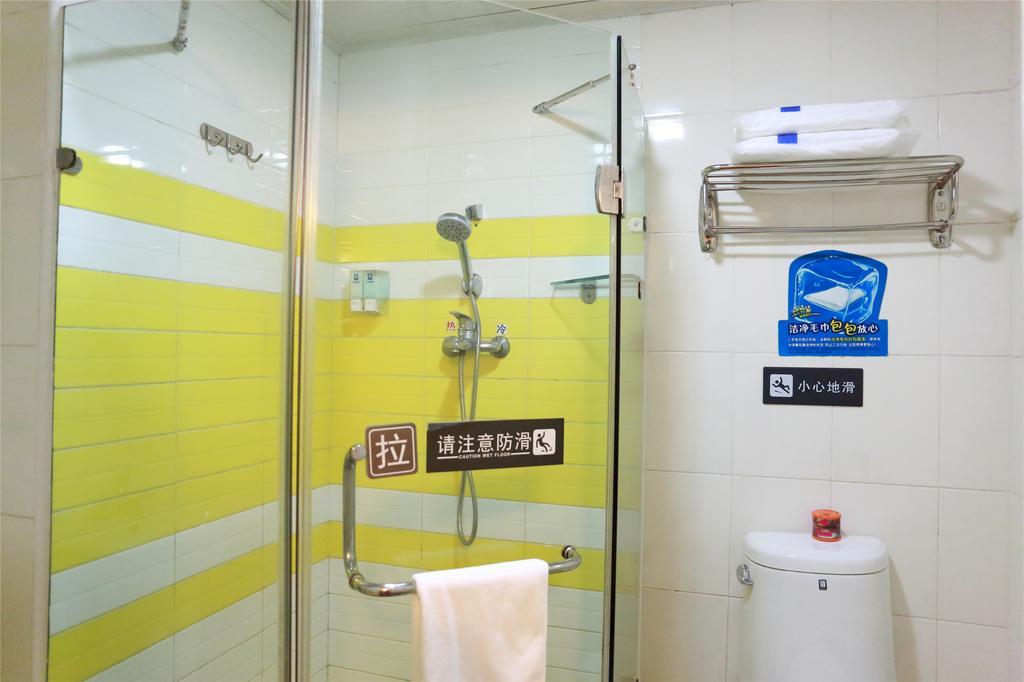 7Days Inn Guangzhou Nonglinxia Road Ouzhuang Subway Station Εξωτερικό φωτογραφία