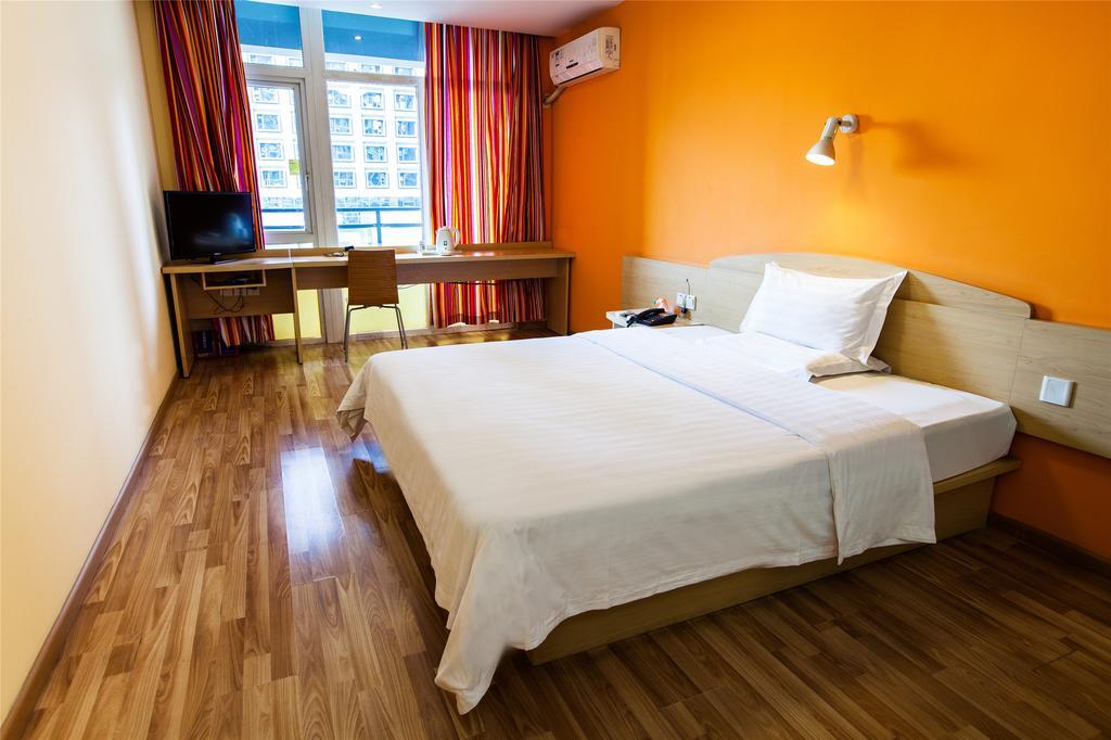 7Days Inn Guangzhou Nonglinxia Road Ouzhuang Subway Station Εξωτερικό φωτογραφία