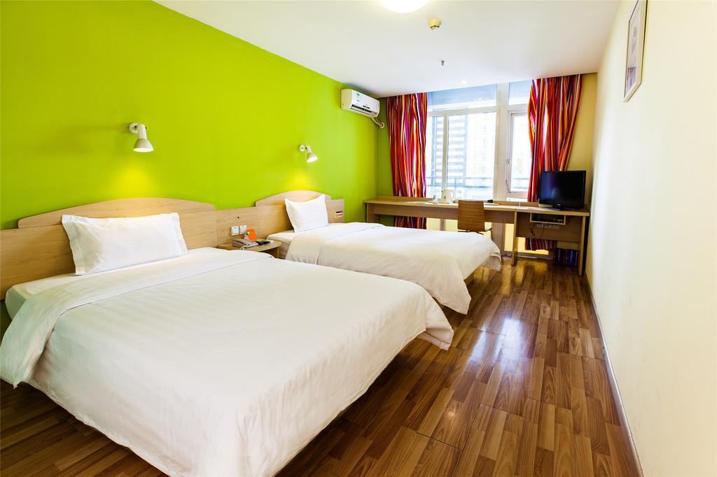 7Days Inn Guangzhou Nonglinxia Road Ouzhuang Subway Station Εξωτερικό φωτογραφία